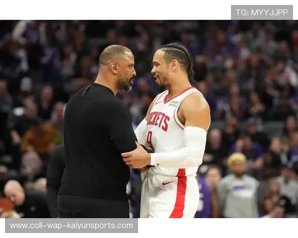 火箭交易引争议：乌度卡人事决策被质疑“亏本”！